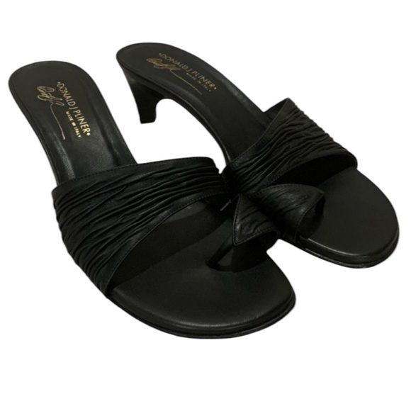 Donald J. Pliner Shoes - Vintage Donald J Pliner Verda Black Leather Kitten Heel Mule Toe Ring Sandal 9